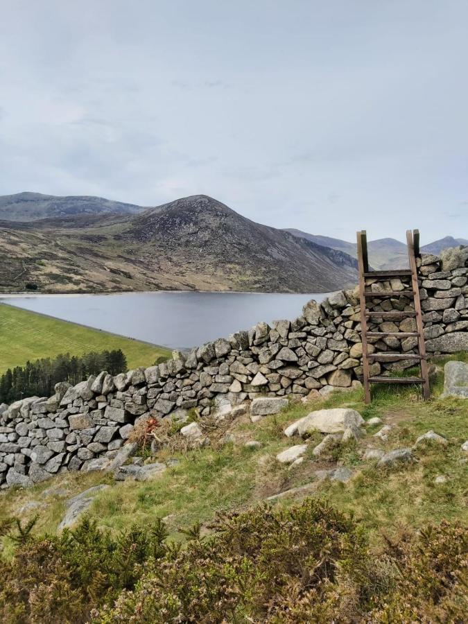 Moneydarragh Cottage With Uninterrupted Mountain And Sea Views- Hot Tub Available For Hire Annalong Exteriér fotografie